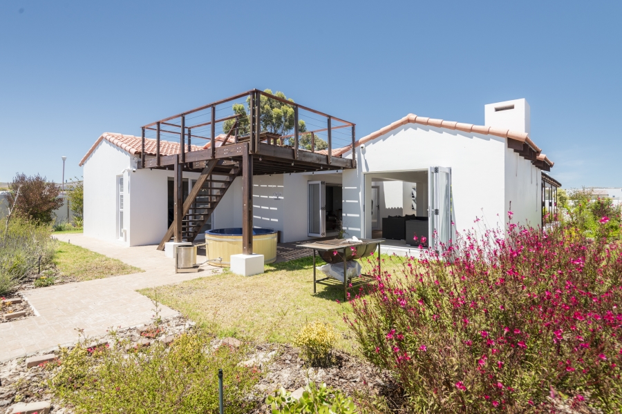 3 Bedroom Property for Sale in Langebaan North Western Cape